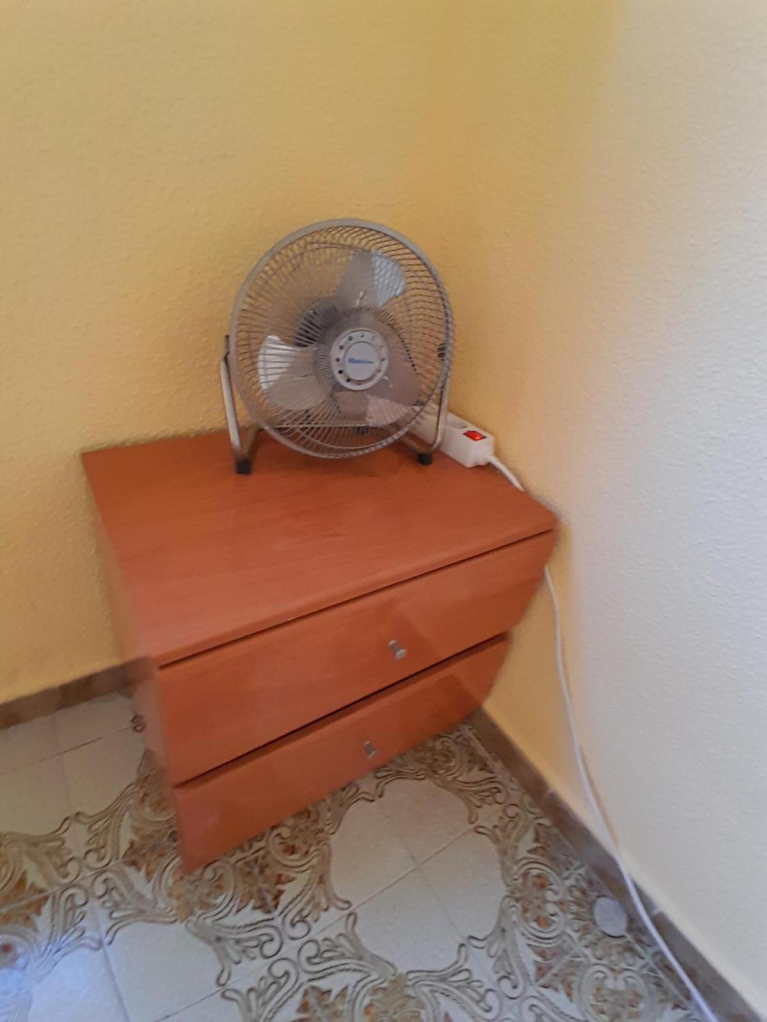 Gemuetliches Zimmer "Gold" Fuer 2 Personen Und Katzenliebhaber Walencja Zewnętrze zdjęcie